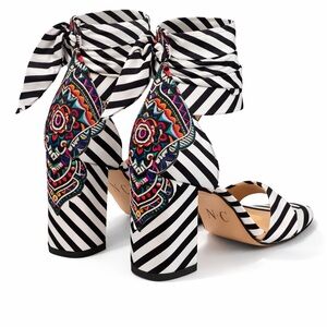 Inc Striped Black and White Women's Heels sz 9